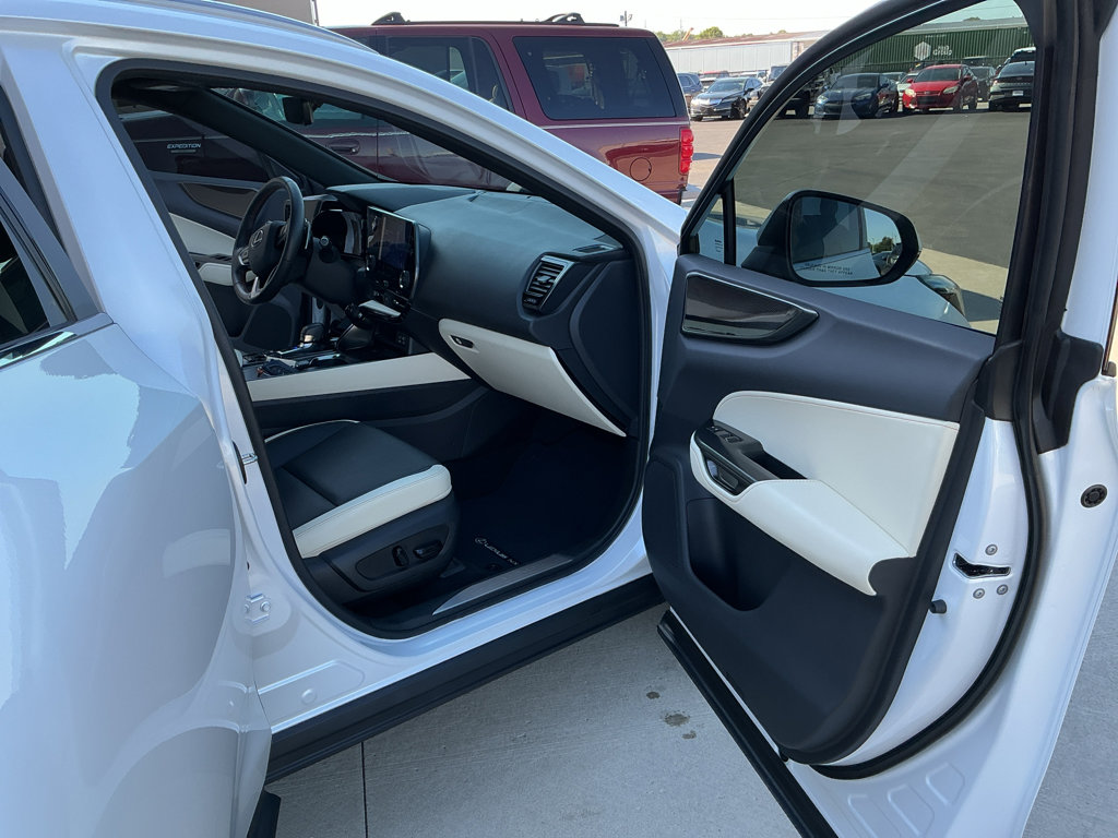 Used 2024 Lexus NX 350 AWD w/ Cold Area Package image 9