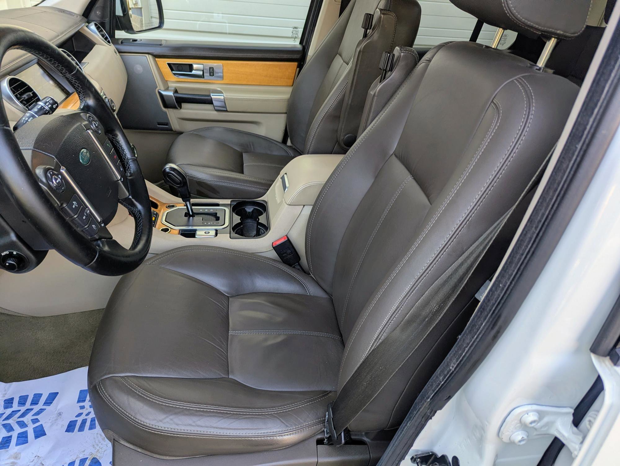 Used 2013 Land Rover LR4 HSE LUX image 5