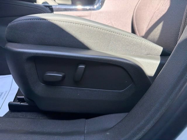 Used 2023 Buick Envision Preferred w/ Sport Touring Package AWD/4WD image 14
