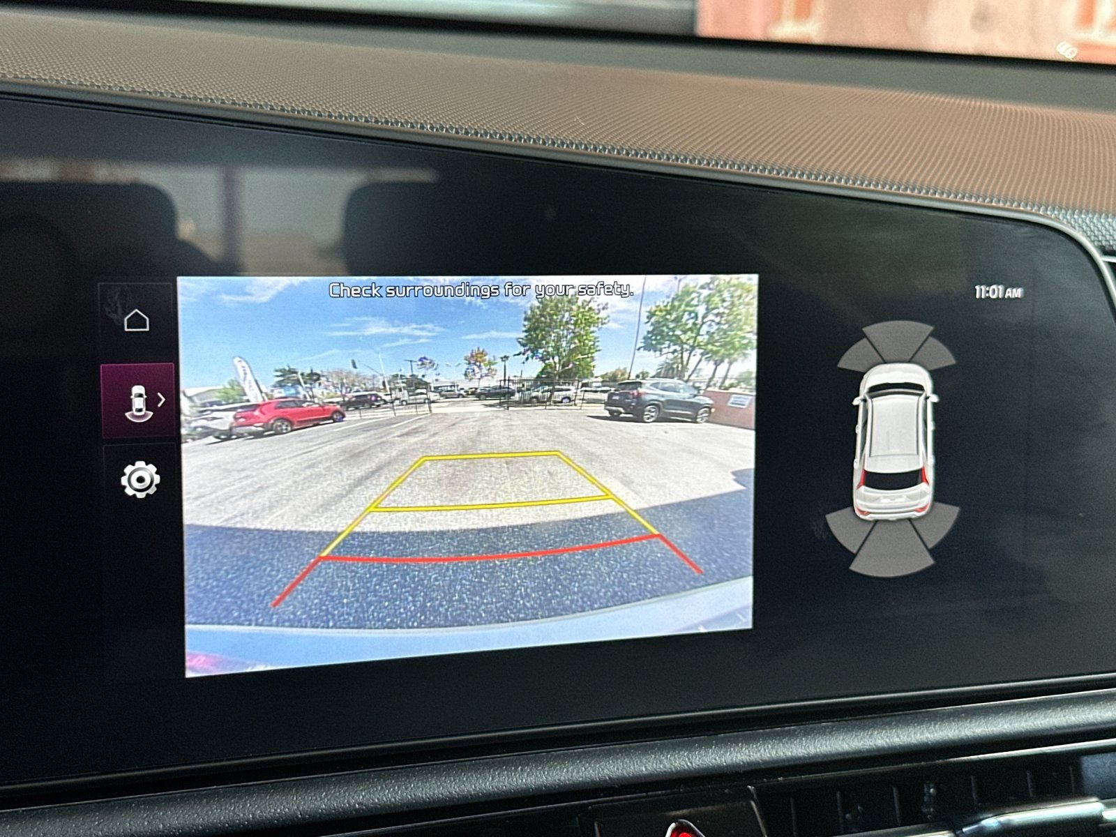 Certified 2023 Kia Niro SX Touring FWD image 28