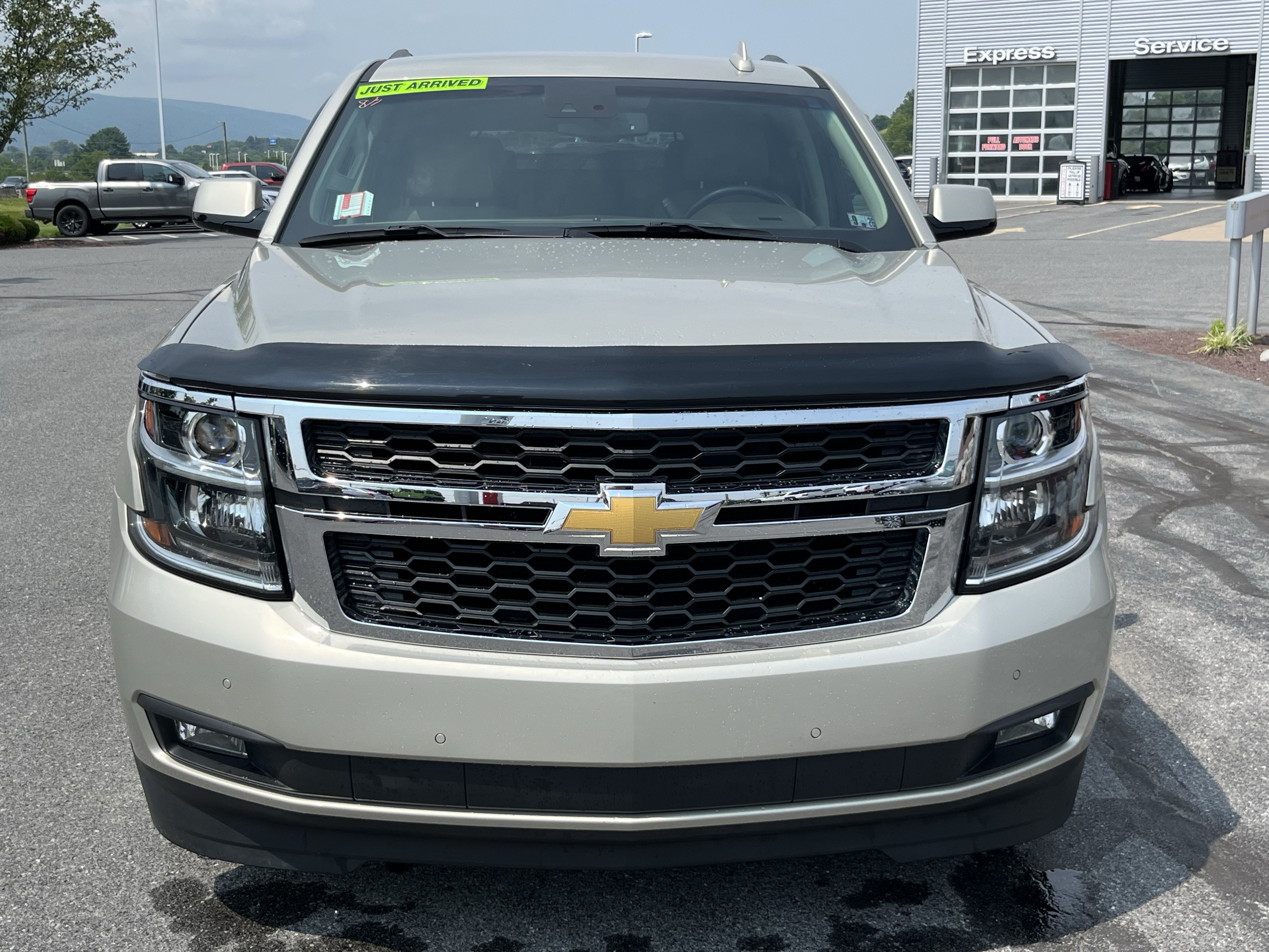 Used 2015 Chevrolet Tahoe LT w/ Luxury Package AWD/4WD image 14