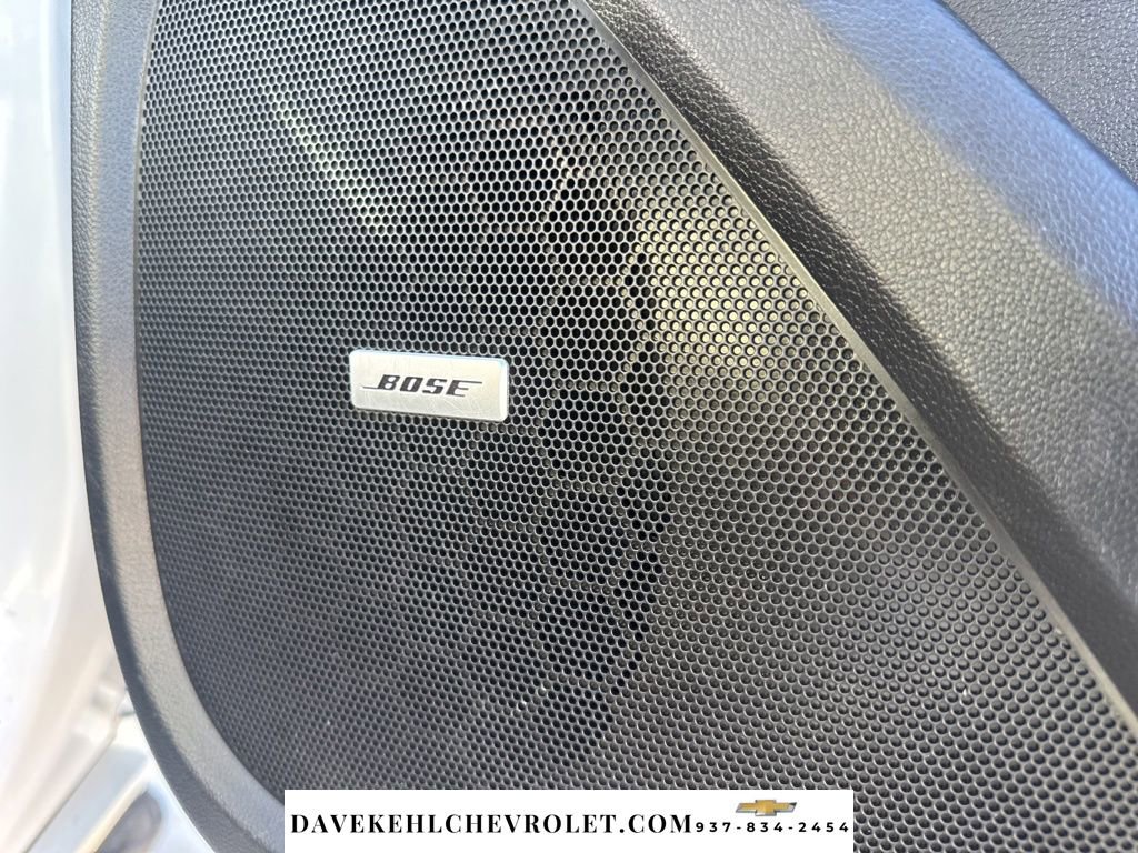 Used 2023 Chevrolet Traverse Premier AWD/4WD image 32