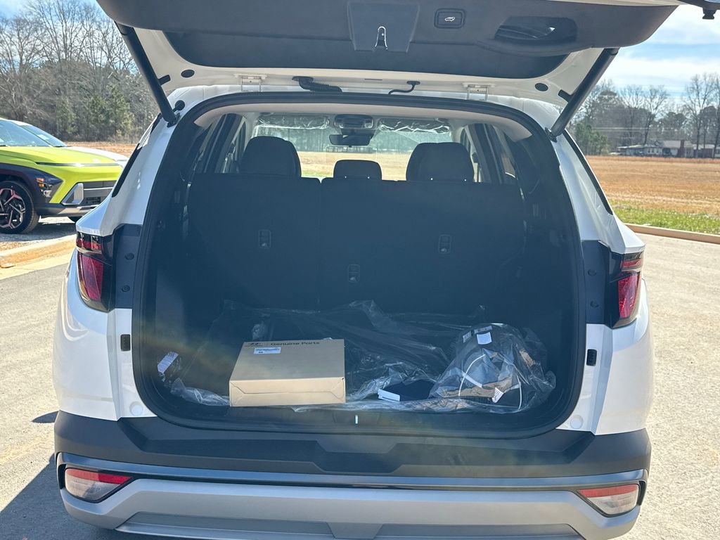 New 2026 Hyundai Tucson SEL image 18