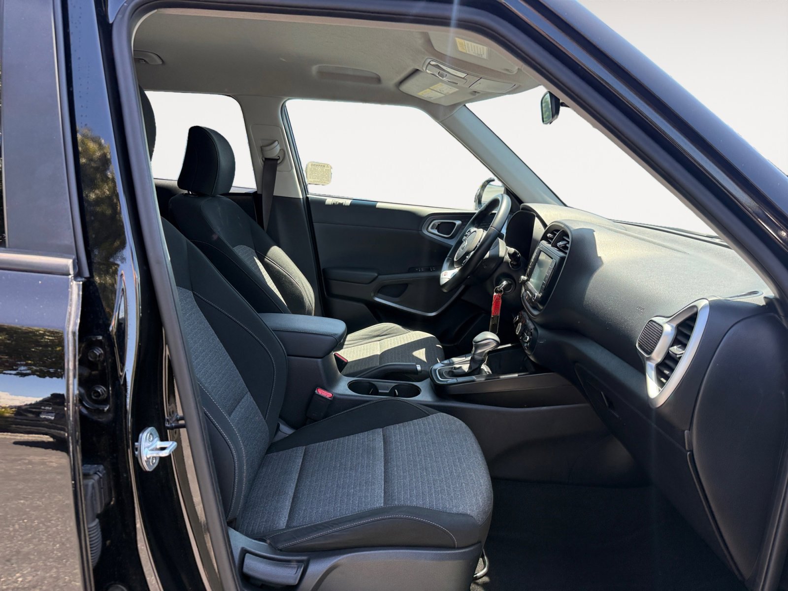 Used 2020 Kia Soul GT-Line FWD image 19