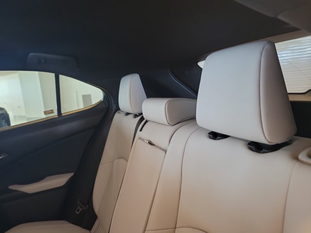 Used 2025 Lexus UX 300h FWD w/ Accessory Package (Z2) image 14