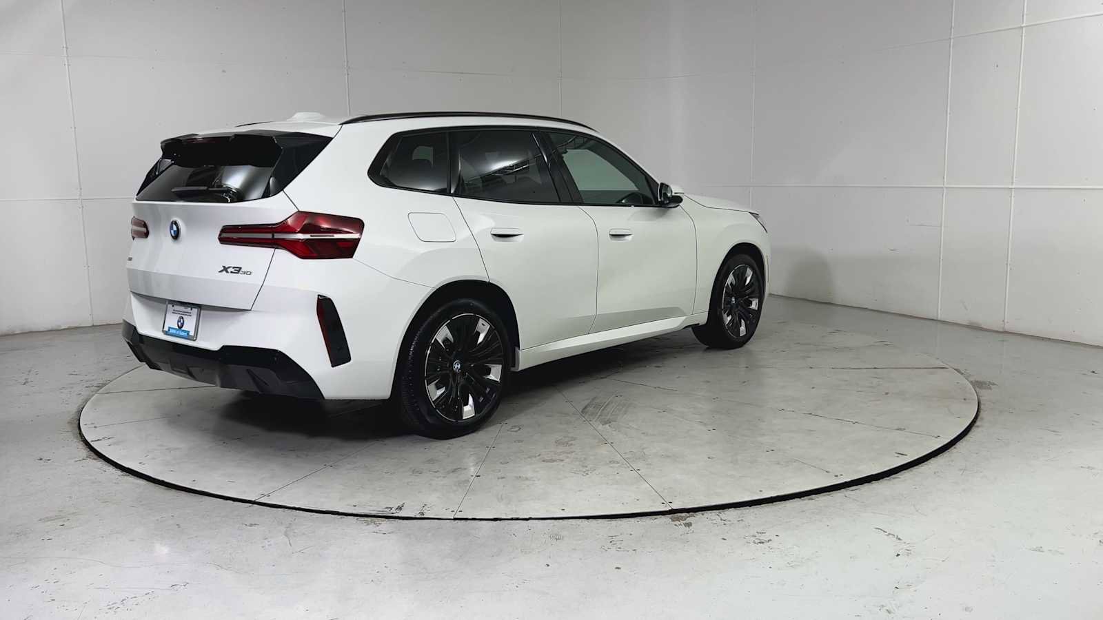 New 2026 BMW X3 xDrive30 w/ Premium Package image 2