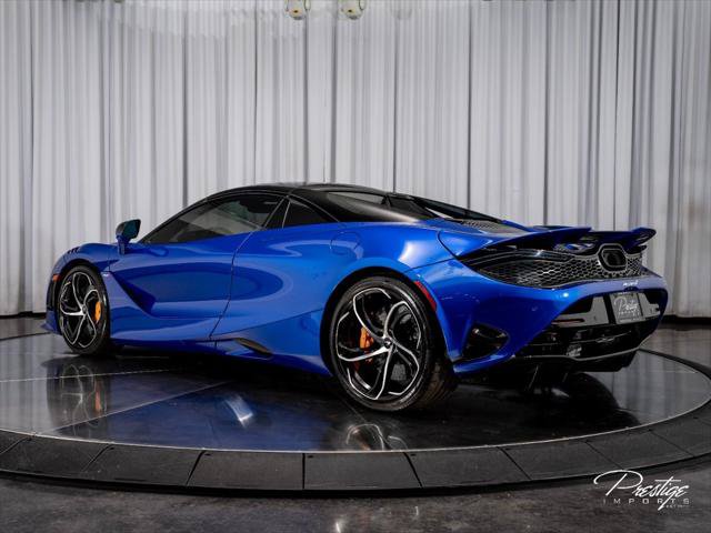 Used 2024 McLaren 750S Spider RWD image 15