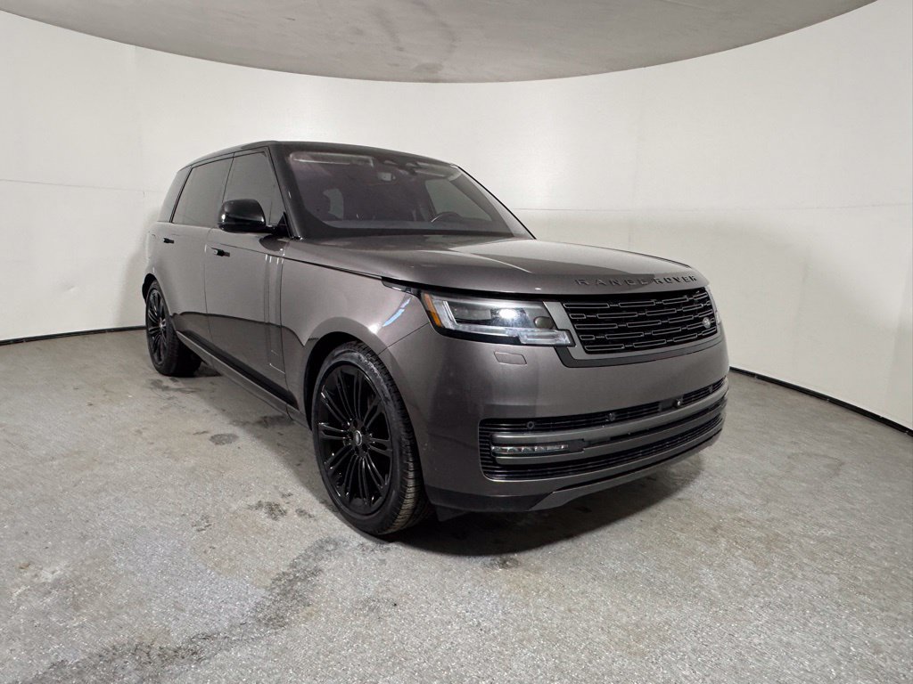 Used 2023 Land Rover Range Rover Long Wheelbase First Edition AWD/4WD image 3