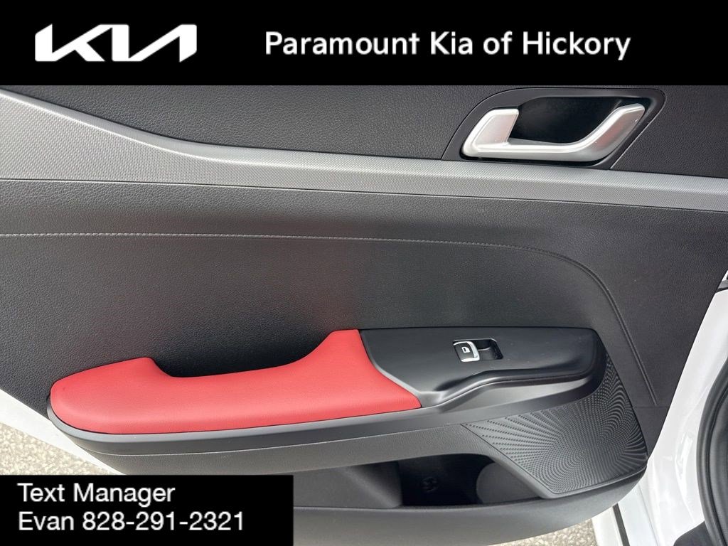 Used 2022 Kia K5 GT-Line w/ GT-Line FWD Premium Package image 12