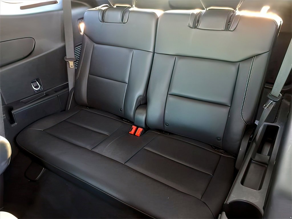 Used 2024 Ford Explorer XLT w/ Equipment Group 202A image 20