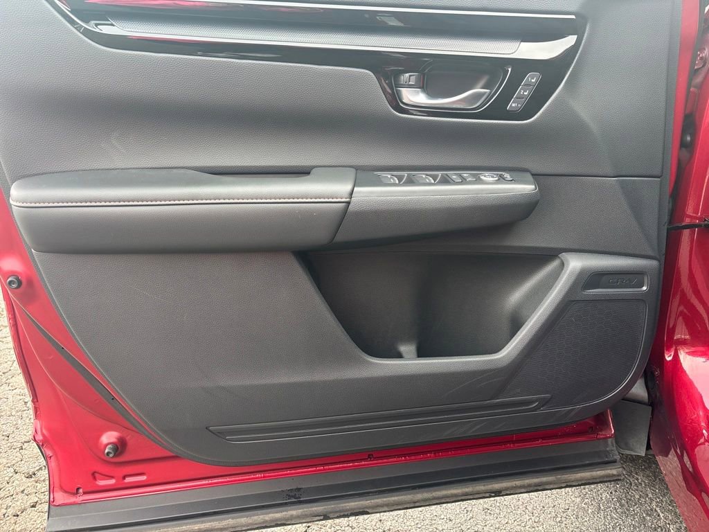 Used 2023 Honda CR-V Sport Touring image 25