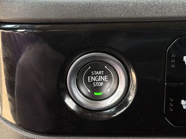 Used 2024 Chevrolet Silverado 1500 LT RWD image 21