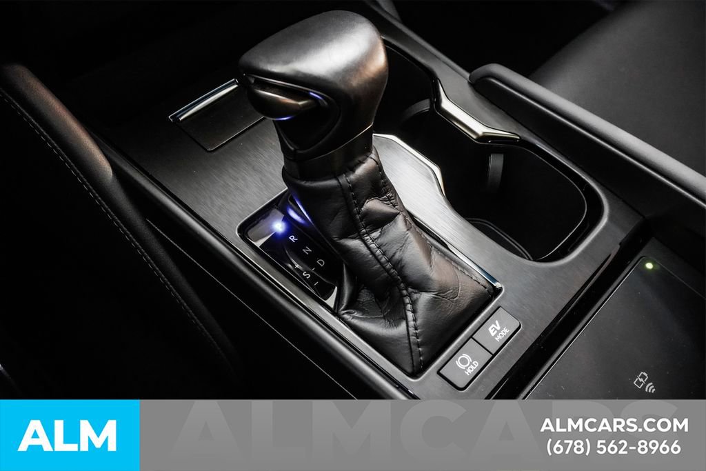 Used 2024 Lexus ES 300h w/ Premium Package image 42