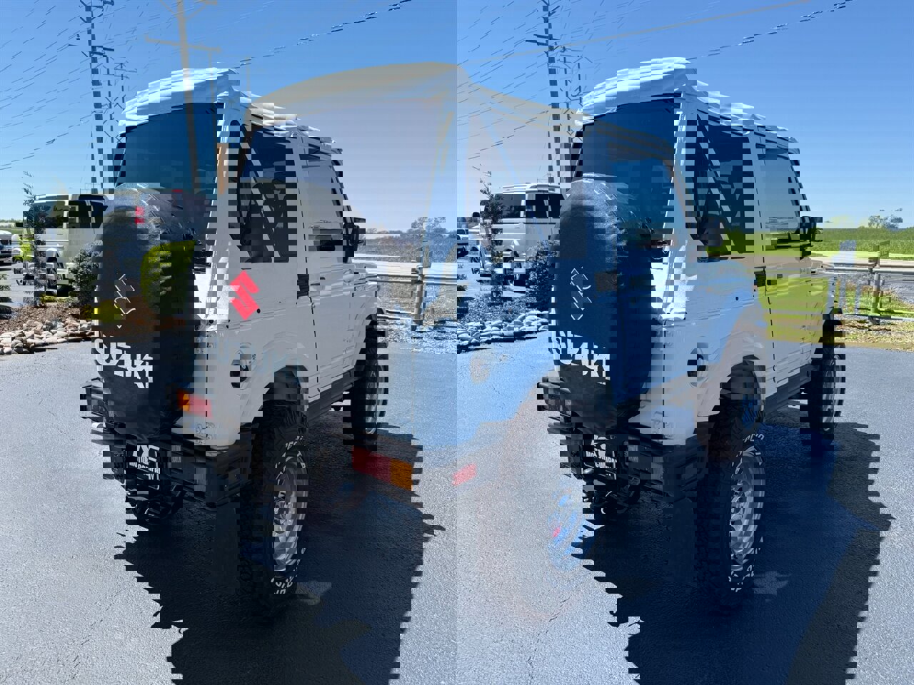 Used 1988 Suzuki Samurai 4WD Soft Top image 7