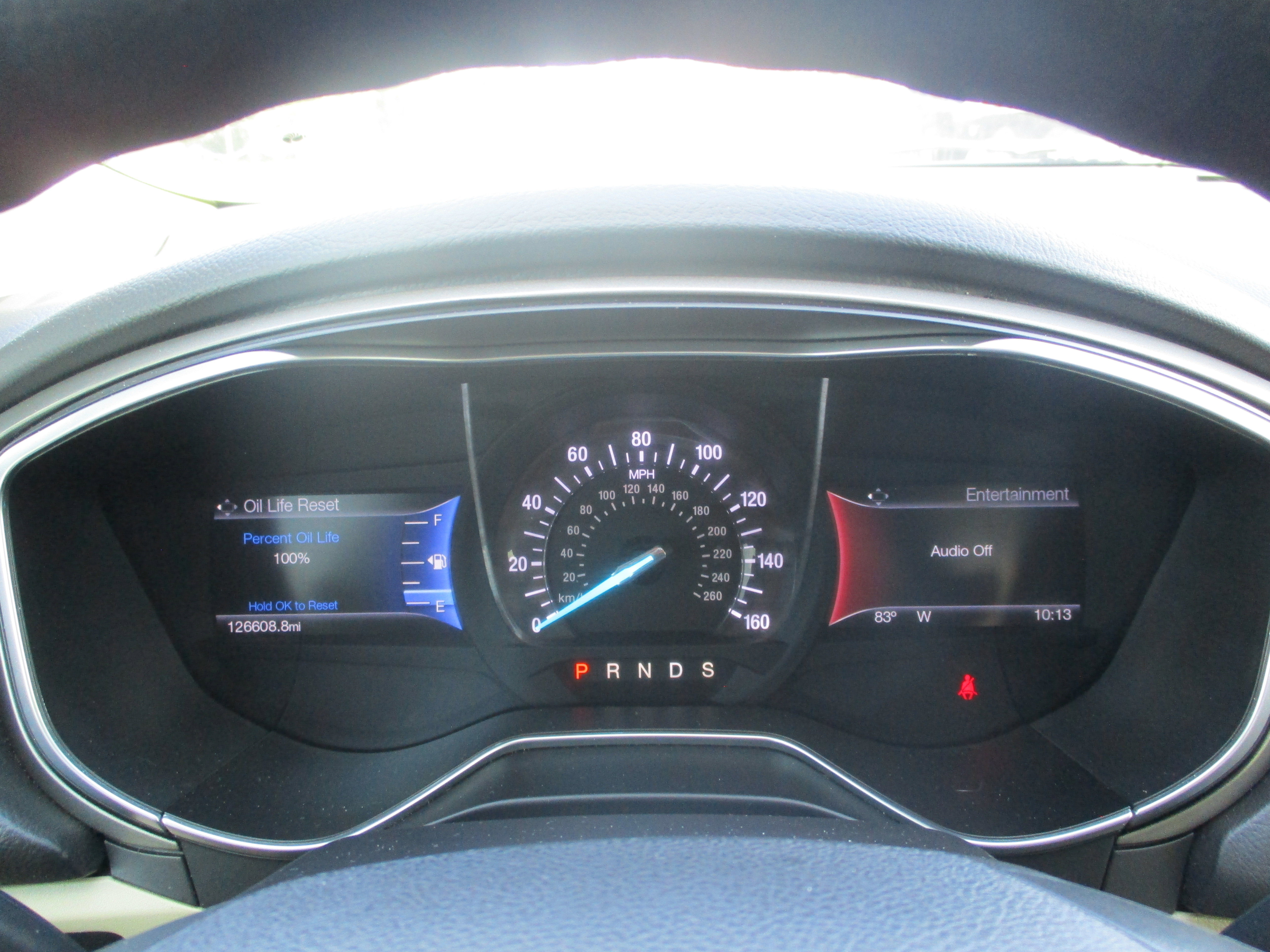 Used 2016 Ford Fusion SE FWD image 16