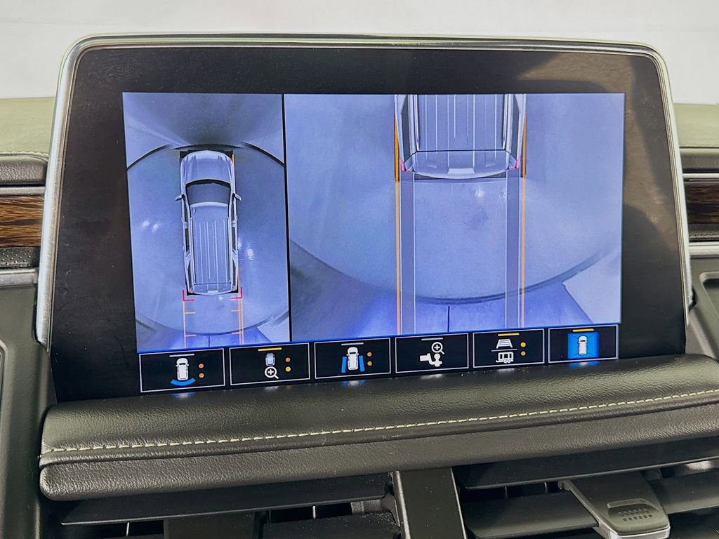 Used 2021 Chevrolet Suburban Premier w/ Premium Package AWD/4WD image 50