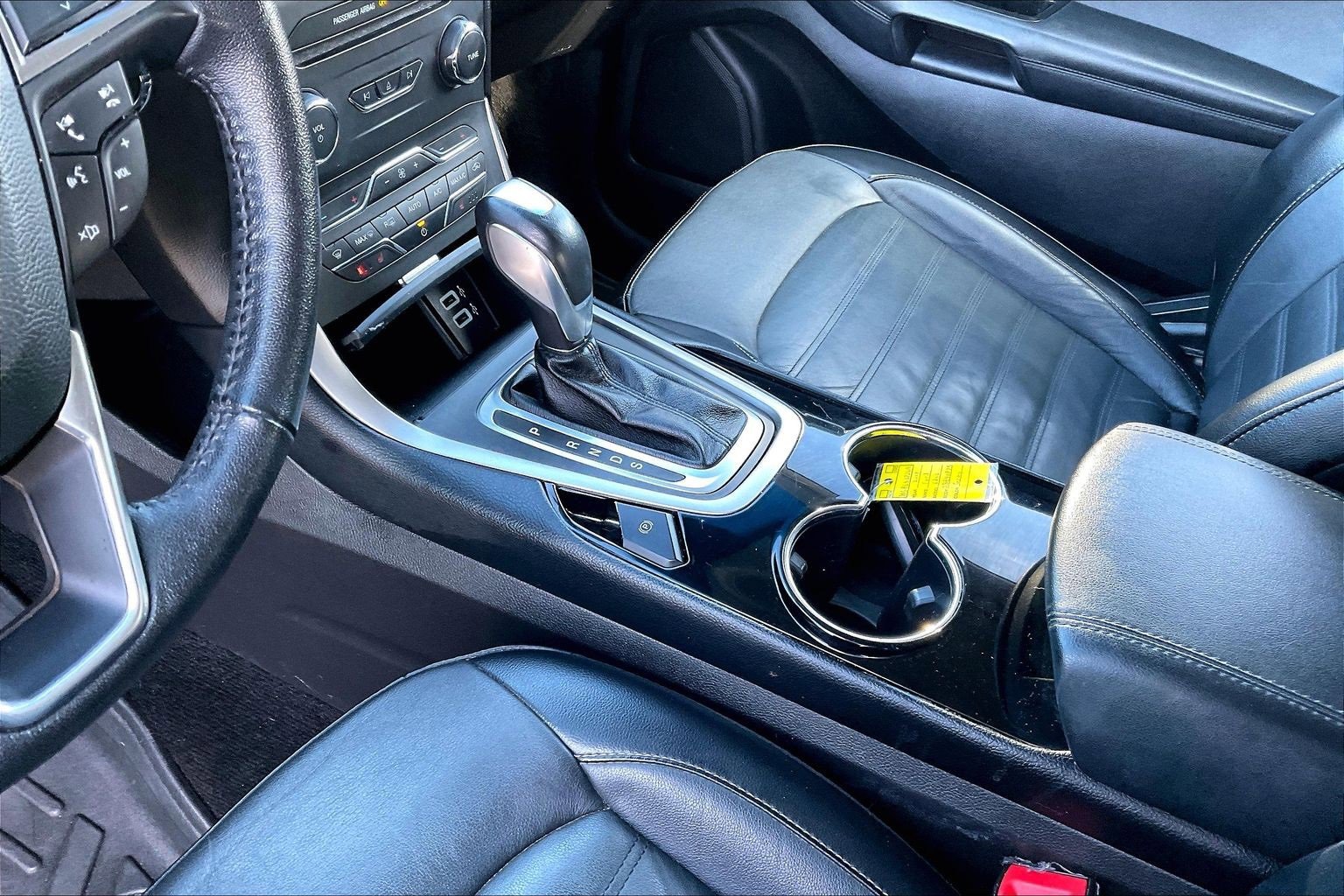 Used 2018 Ford Edge SEL w/ Equipment Group 201A image 18