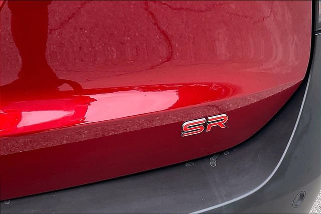 Used 2025 Nissan Kicks SR FWD image 8