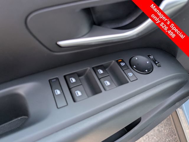 Used 2025 Hyundai Santa Cruz SE AWD/4WD image 16