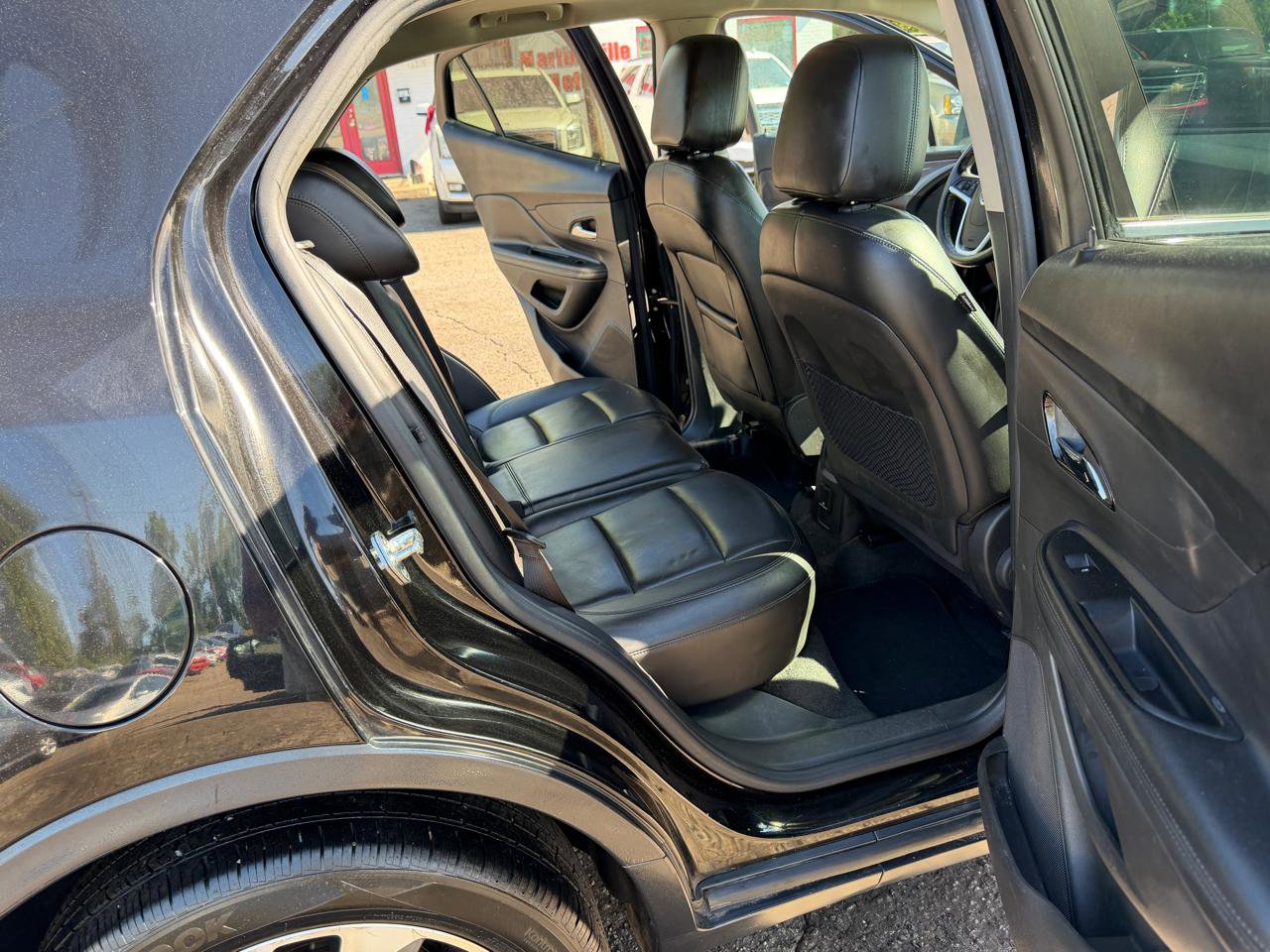 Used 2019 Buick Encore Essence AWD/4WD image 18