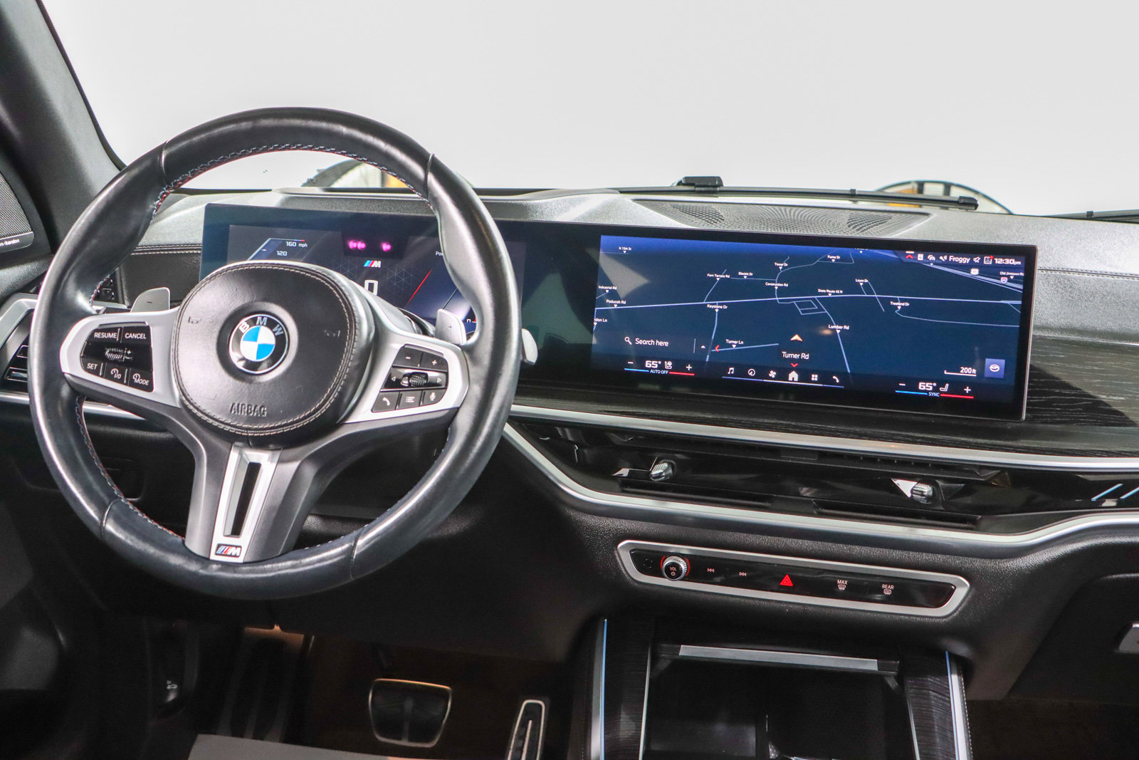 Used 2024 BMW X5 M60i image 17