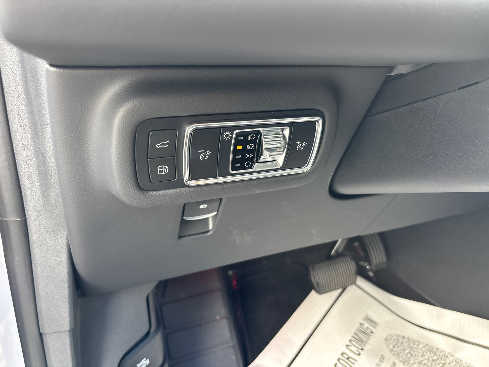New 2026 Lincoln Nautilus Premier w/ Jet Appearance Package AWD/4WD image 14