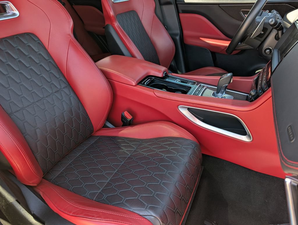 Used 2020 Jaguar F-PACE SVR AWD/4WD image 23