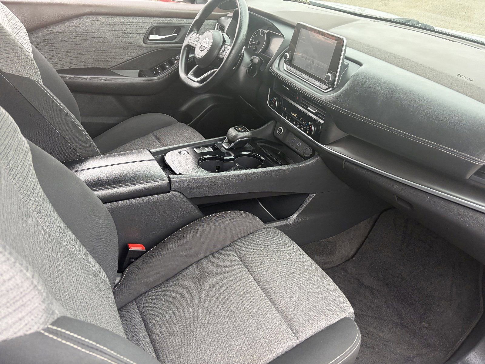 Certified 2023 Nissan Rogue SV image 13