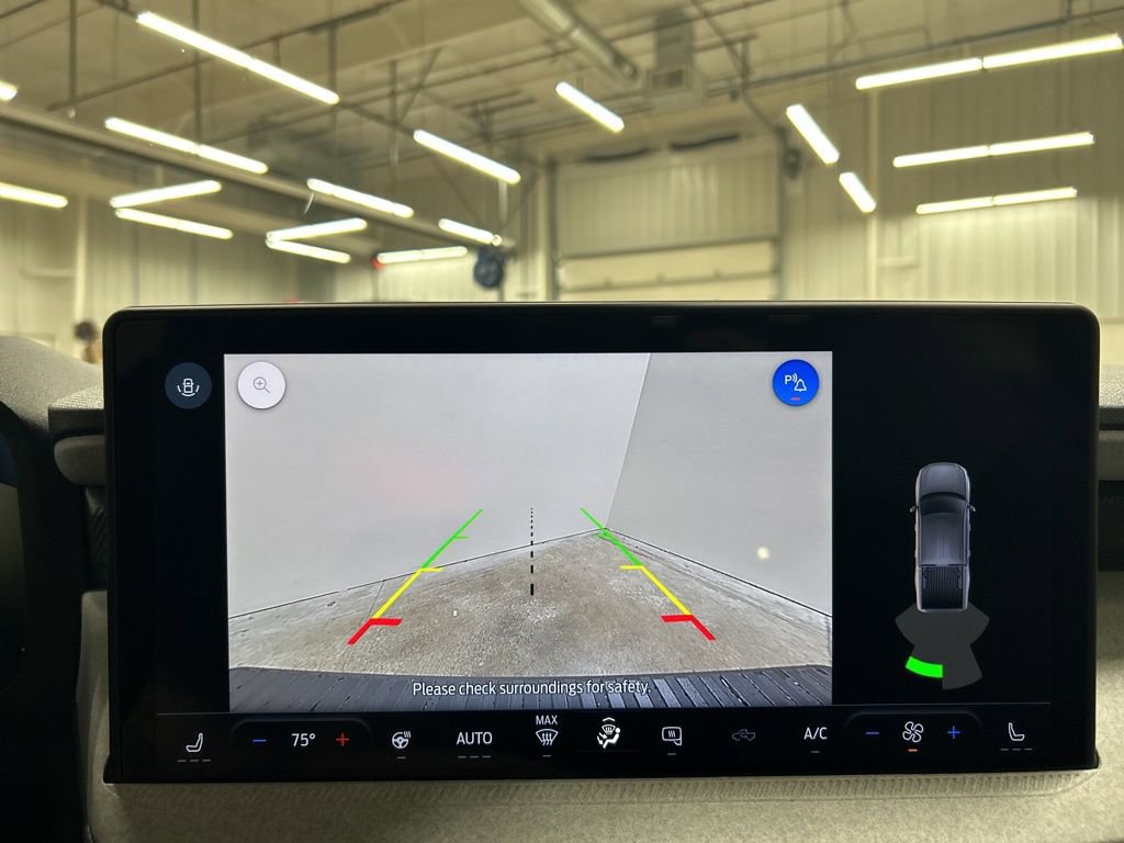 New 2025 Ford Maverick XLT w/ XLT Luxury Package image 19