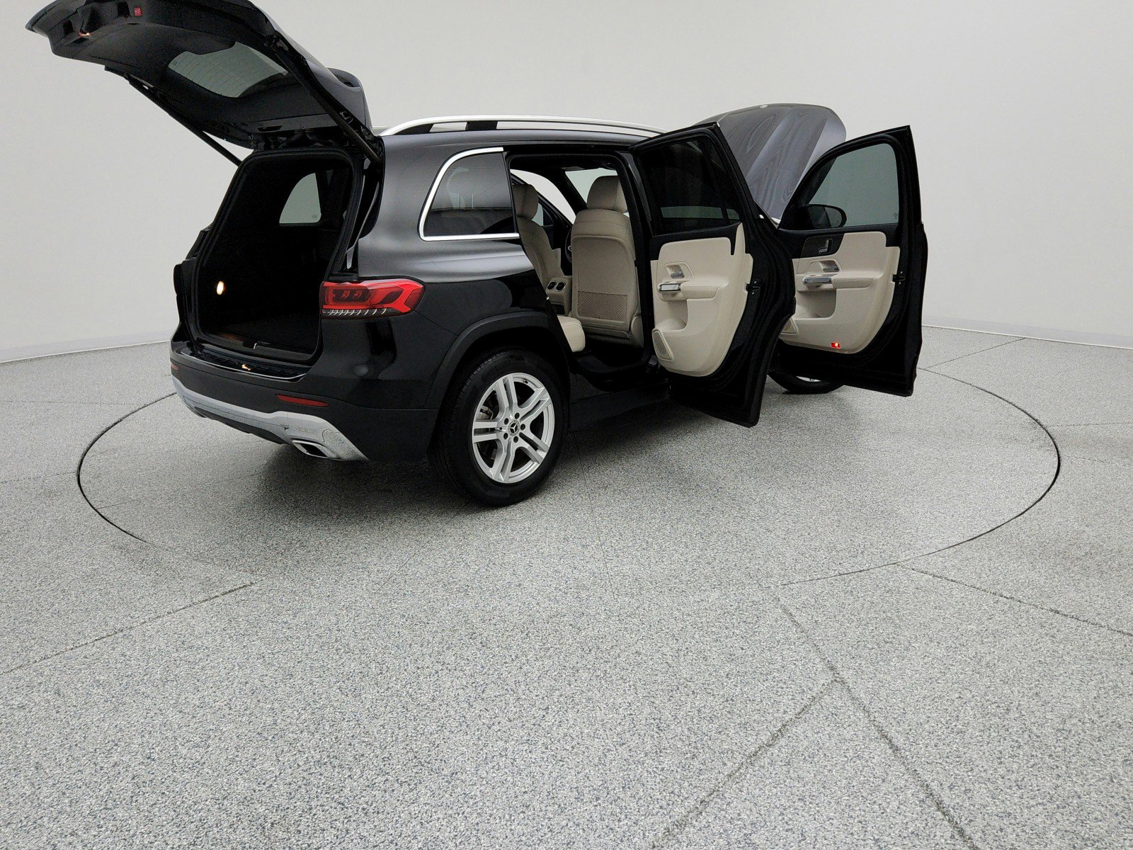 Certified 2021 Mercedes-Benz GLB 250 image 11