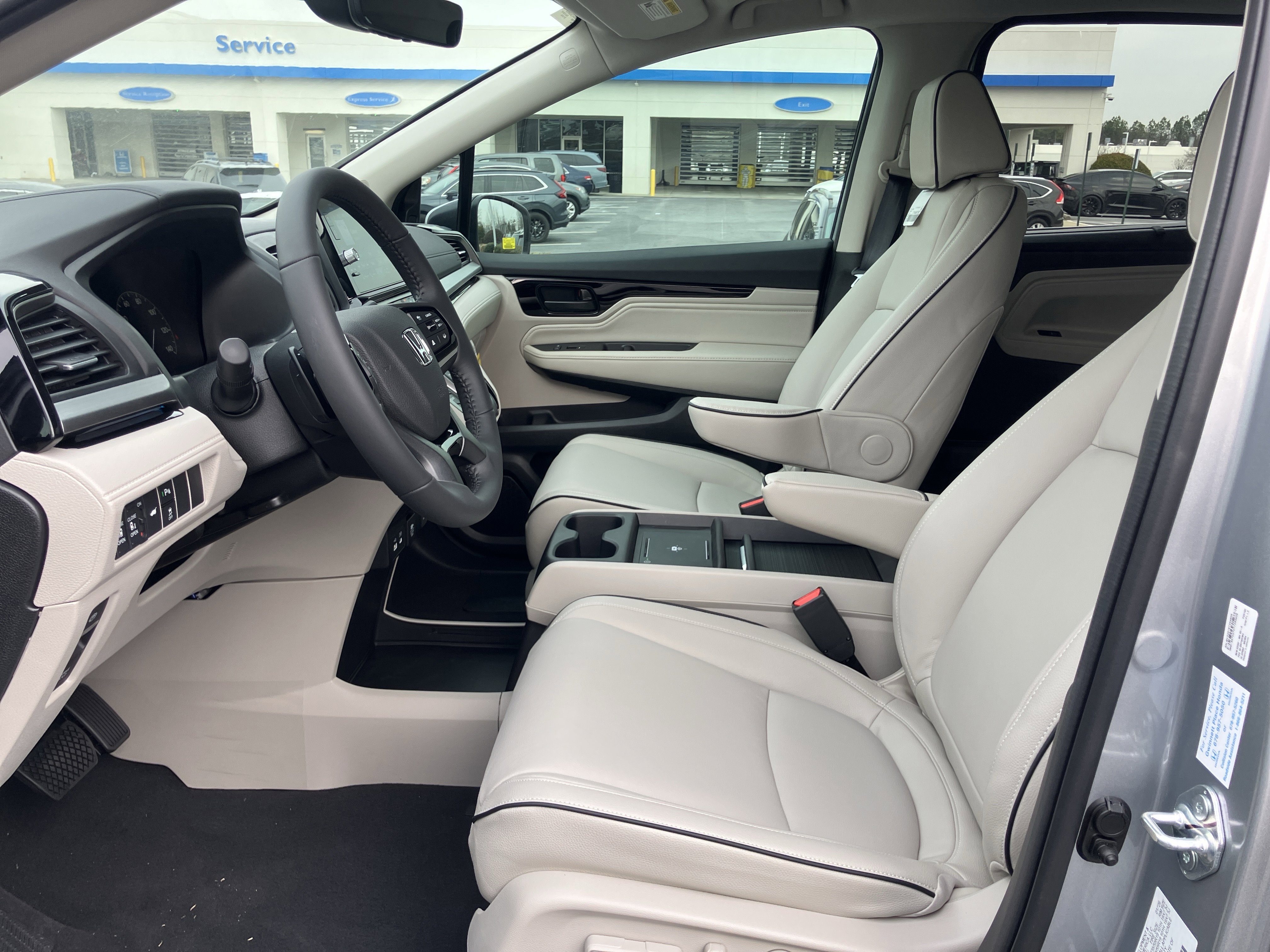 New 2026 Honda Odyssey Touring image 16