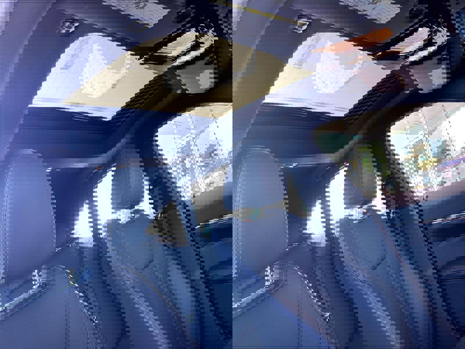 Used 2023 BMW i4 eDrive35 image 23