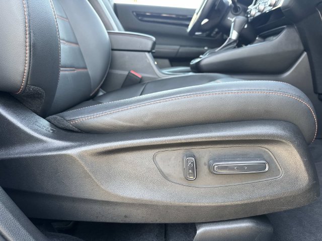 Used 2024 Honda CR-V Sport Touring image 12
