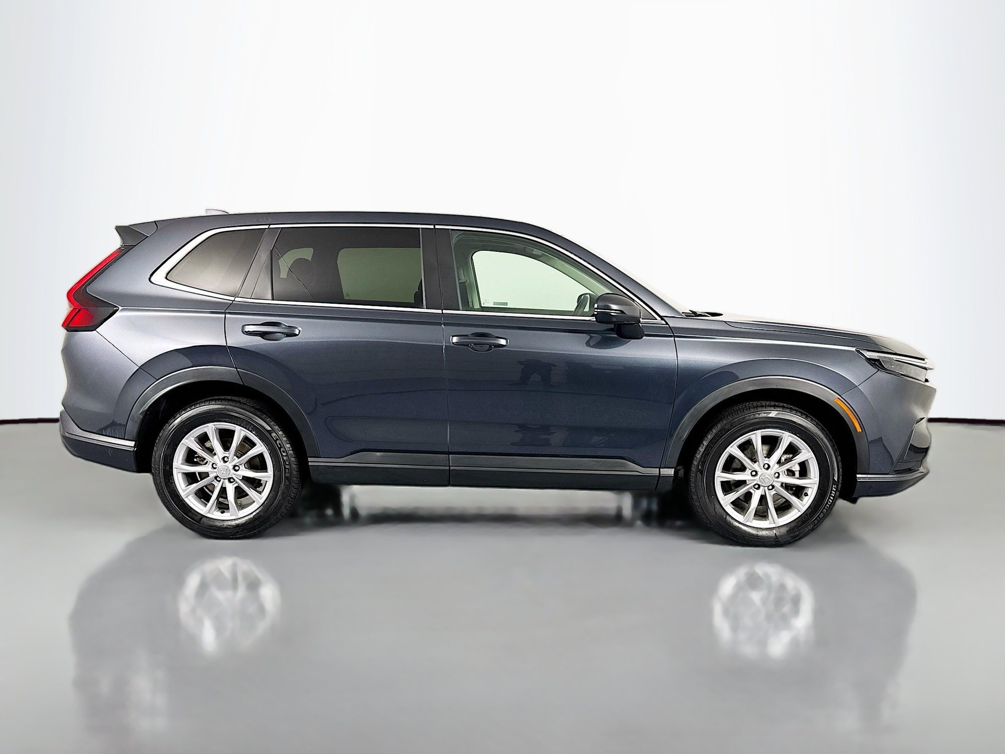 Certified 2023 Honda CR-V EX image 4