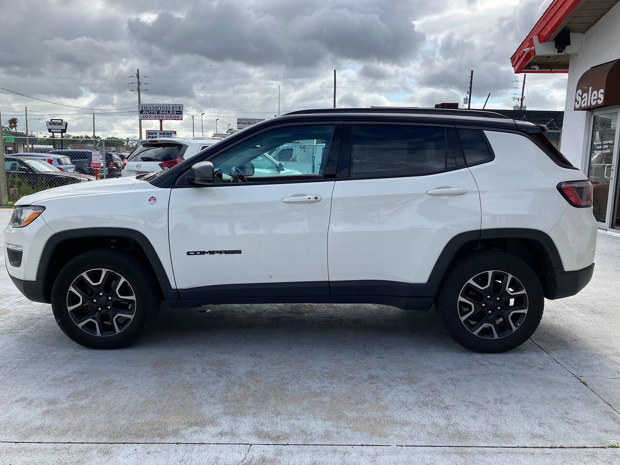 Used 2019 Jeep Compass Trailhawk AWD/4WD image 4