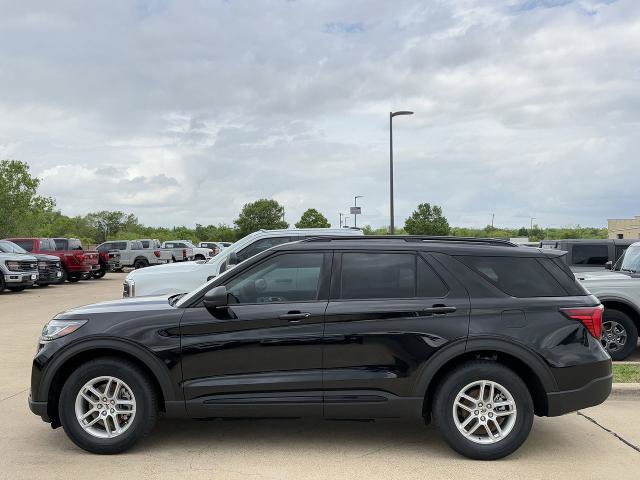 New 2026 Ford Explorer Active RWD image 31