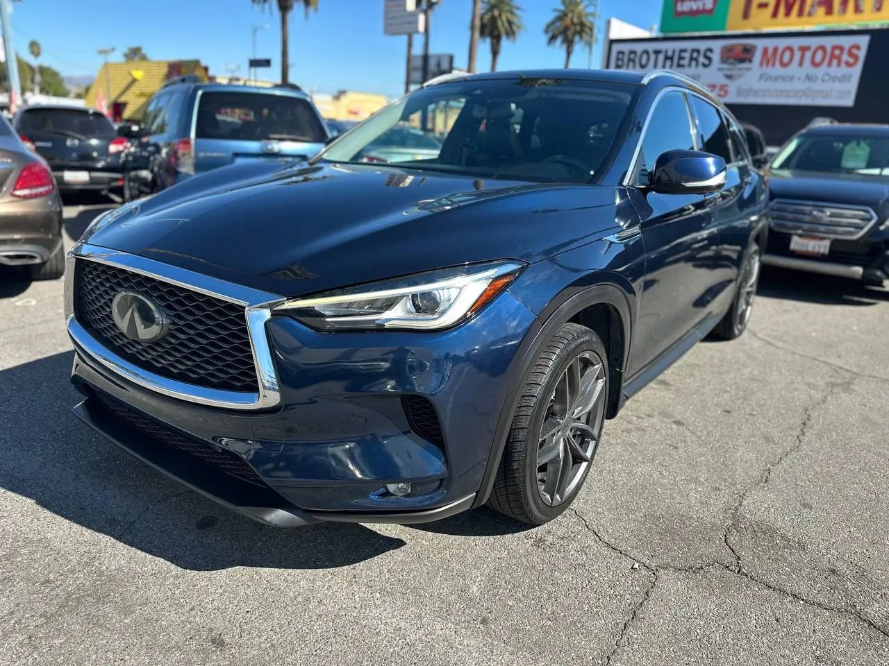 Used 2019 INFINITI QX50 Essential w/ Cargo Package FWD image 6