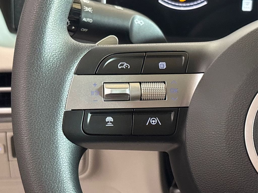 Used 2025 Hyundai Tucson Blue image 21