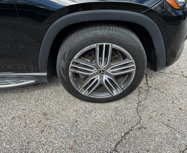 Certified 2023 Mercedes-Benz GLS 450 4MATIC image 38