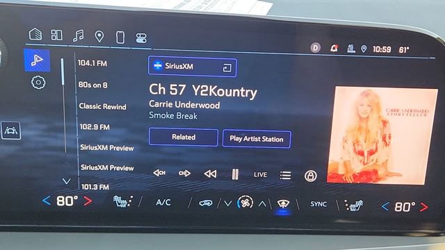 Used 2024 Chevrolet Traverse LT image 20