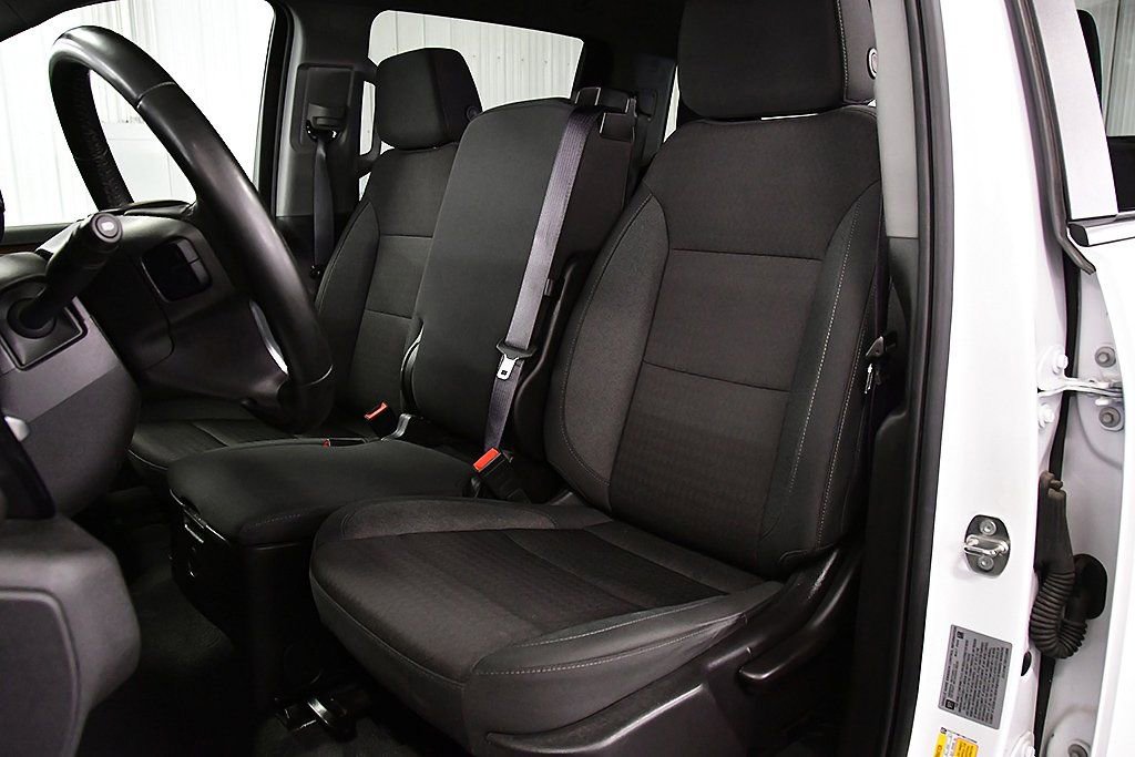 Used 2024 Chevrolet Silverado 2500 LT image 28