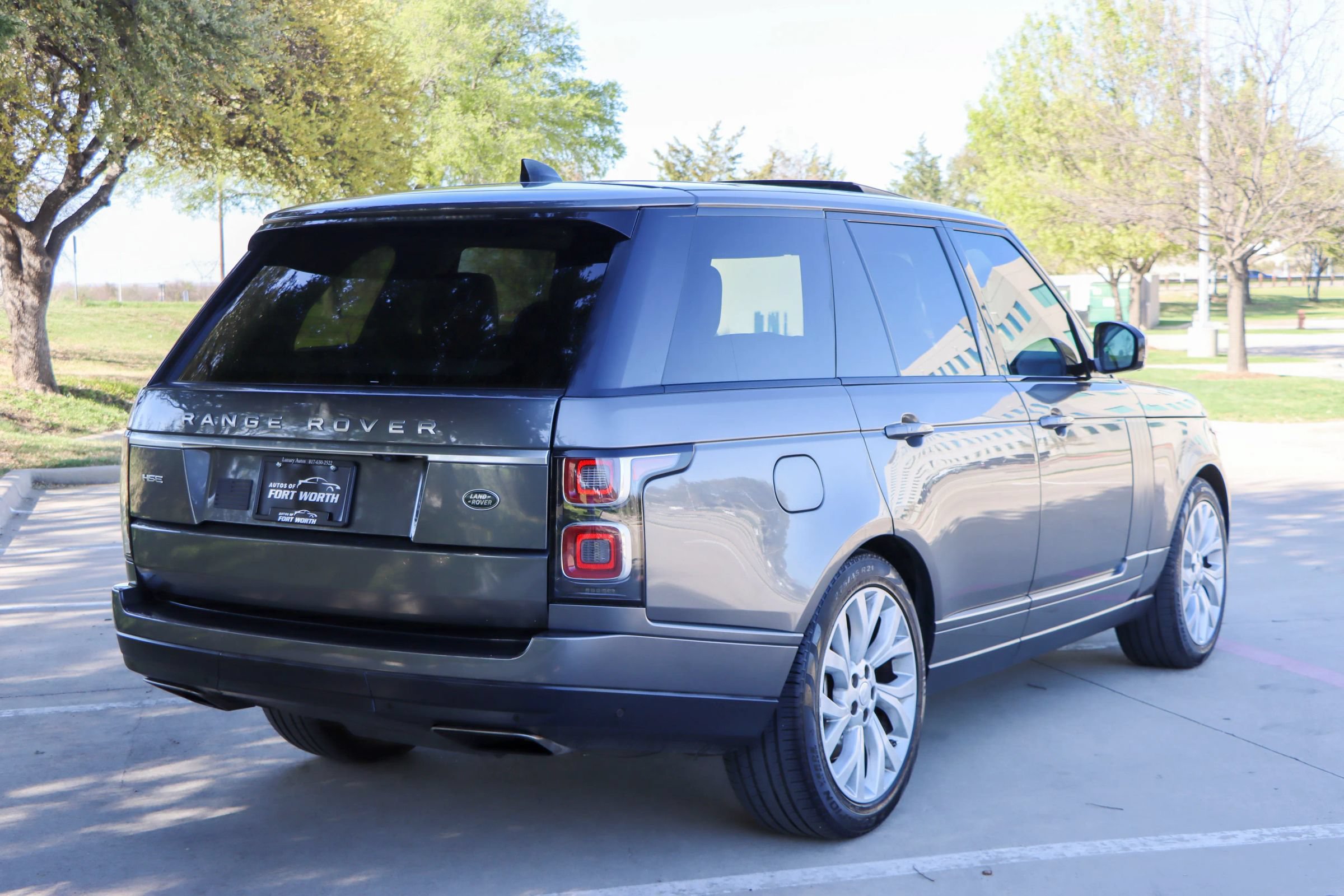 Used 2018 Land Rover Range Rover HSE AWD/4WD image 7