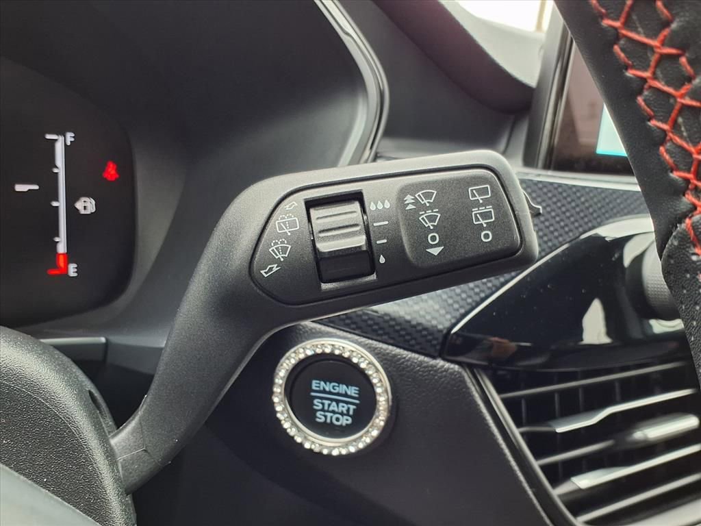 Used 2025 Ford Escape ST-Line FWD image 18