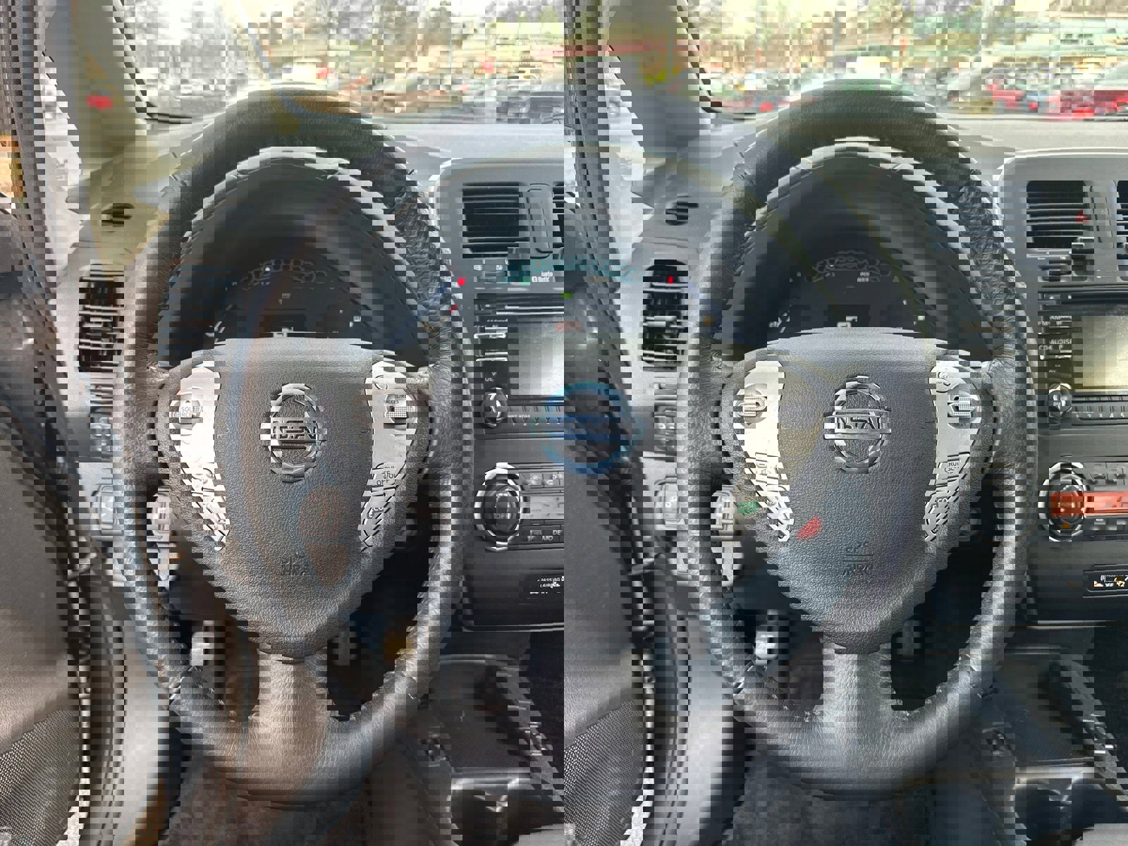 Used 2015 Nissan Leaf S w/ Charge Package image 23