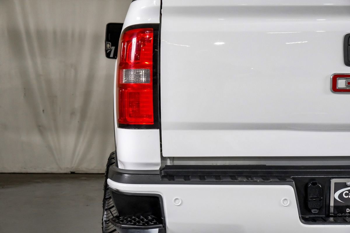 Used 2015 GMC Sierra 3500 Denali w/ Duramax Plus Package image 40