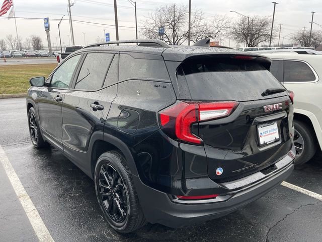 Used 2022 GMC Terrain SLE w/ Driver Convenience Package image 13