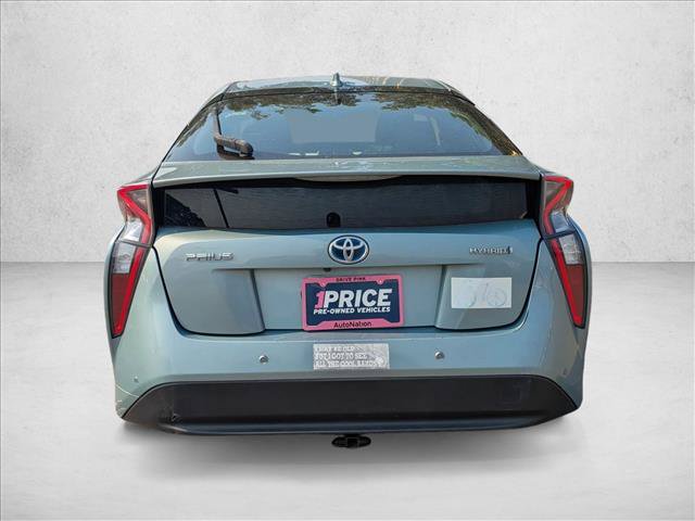 Used 2017 Toyota Prius Two w/ Prius Two Safety Plus Package FWD image 6