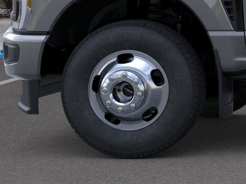 New 2026 Ford F350 4x4 Crew Cab DRW Super Duty image 19