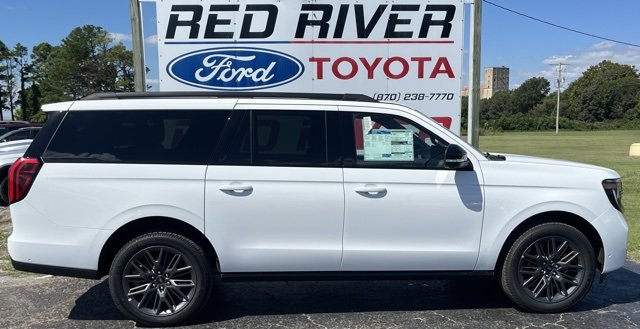 New 2025 Ford Expedition Max Platinum image 1