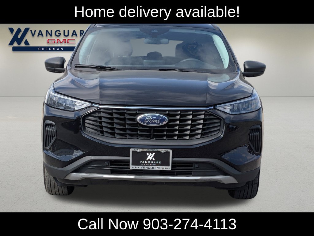 Used 2025 Ford Escape Active FWD image 2